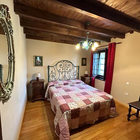 Apartamentos La Gloria Santillana del Mar Exterior foto