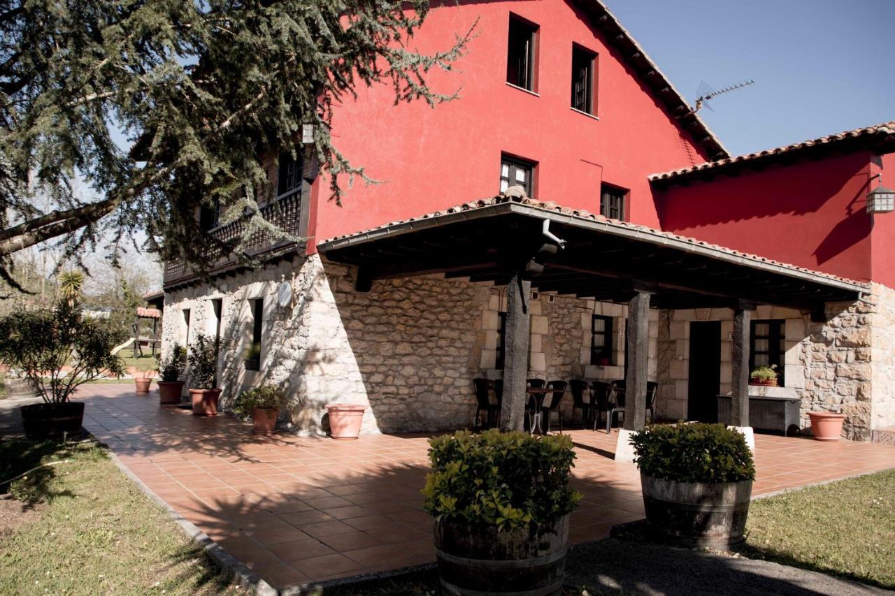 Apartamentos La Gloria Santillana del Mar Exterior foto