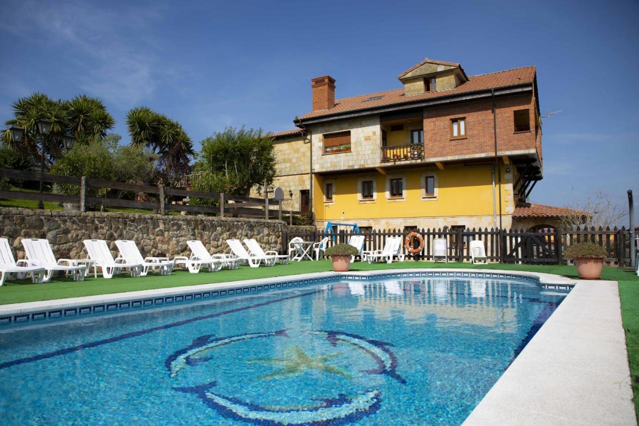 Apartamentos La Gloria Santillana del Mar Exterior foto
