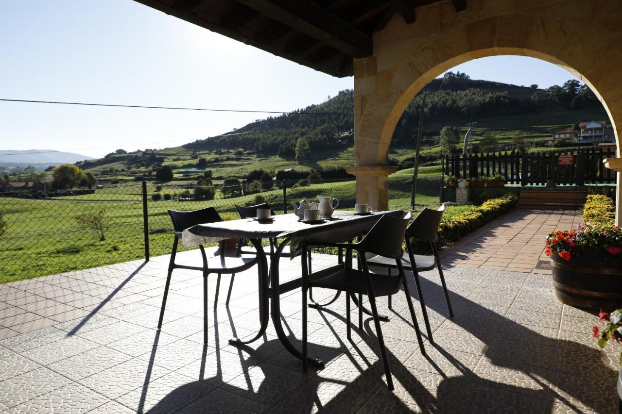 Apartamentos La Gloria Santillana del Mar Exterior foto